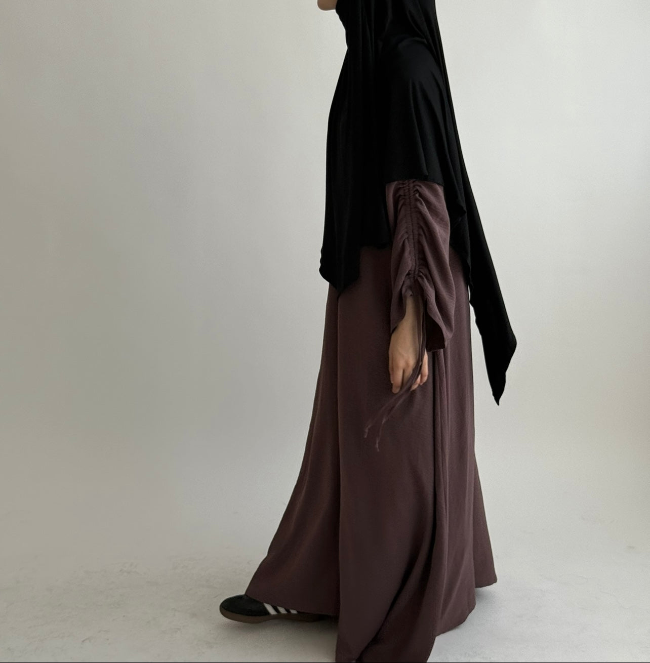 Chocolate truffle Rouched sleeve