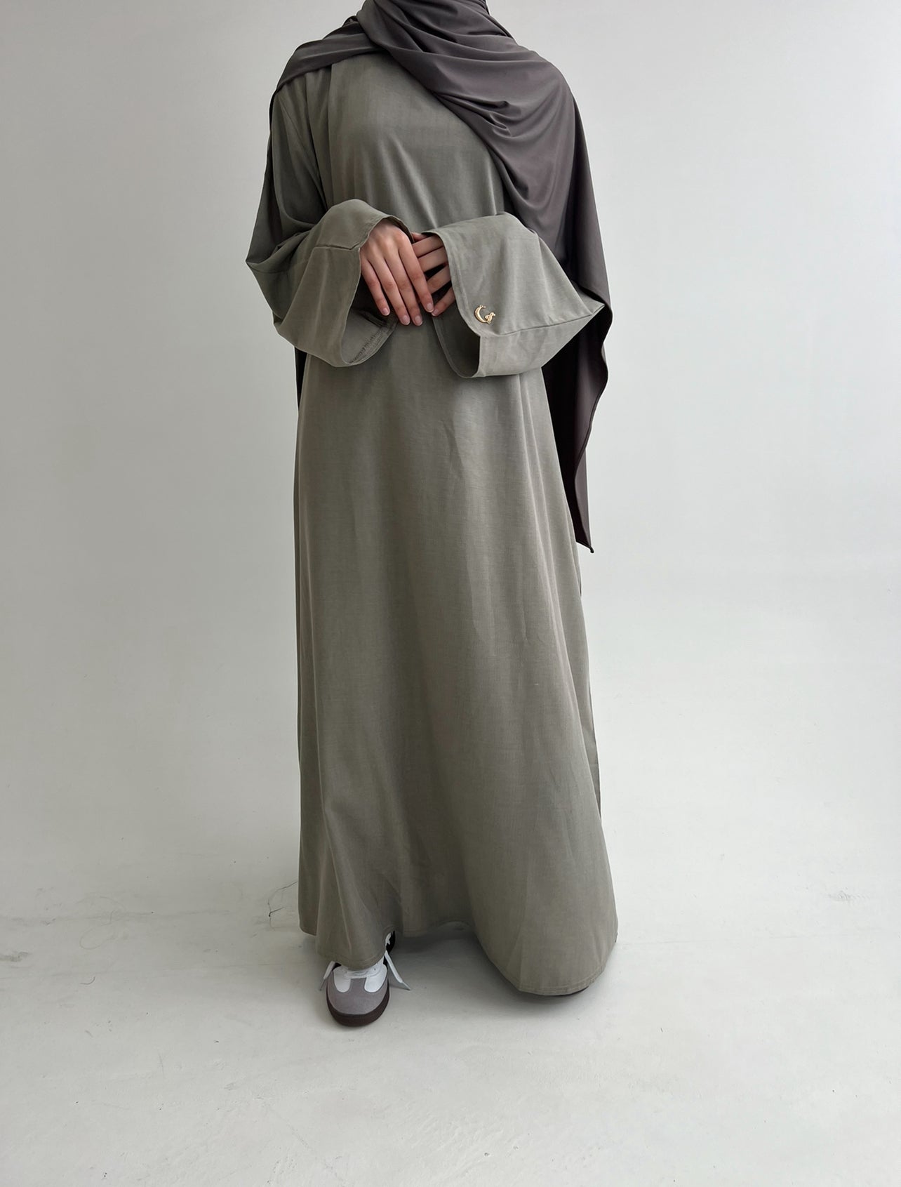 Light mocha nursing abaya