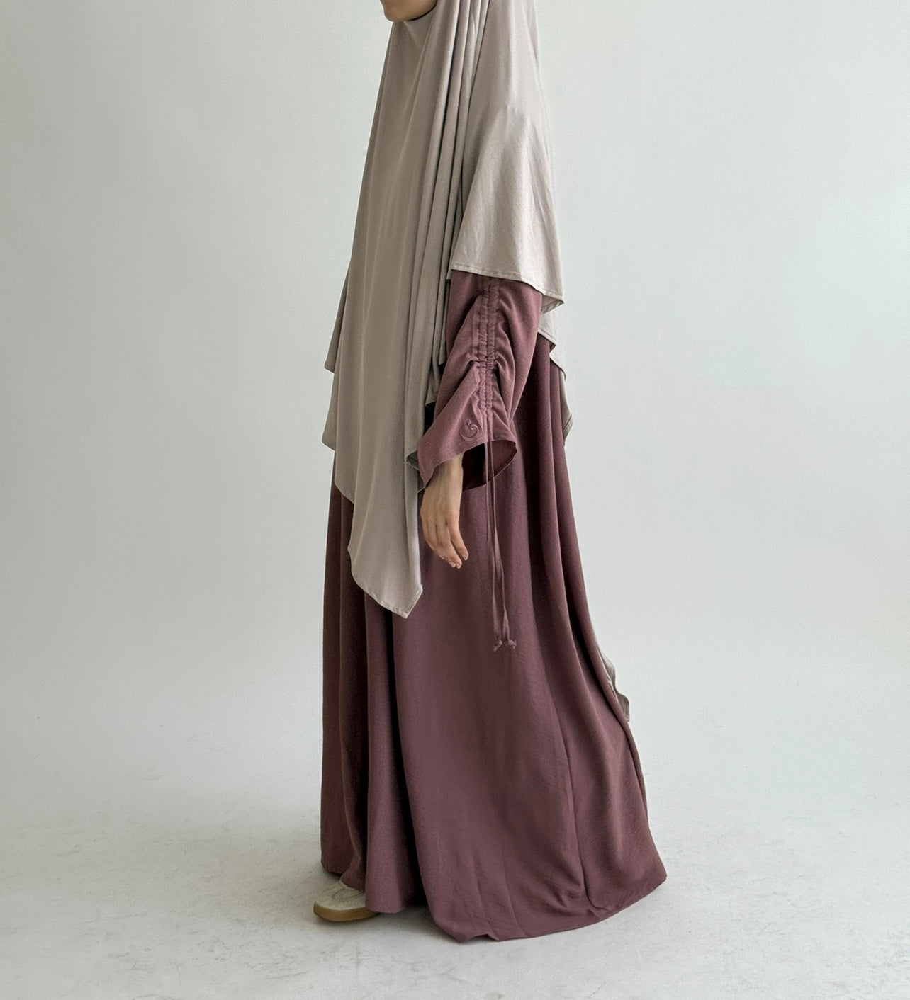 Rosewood touched sleeve