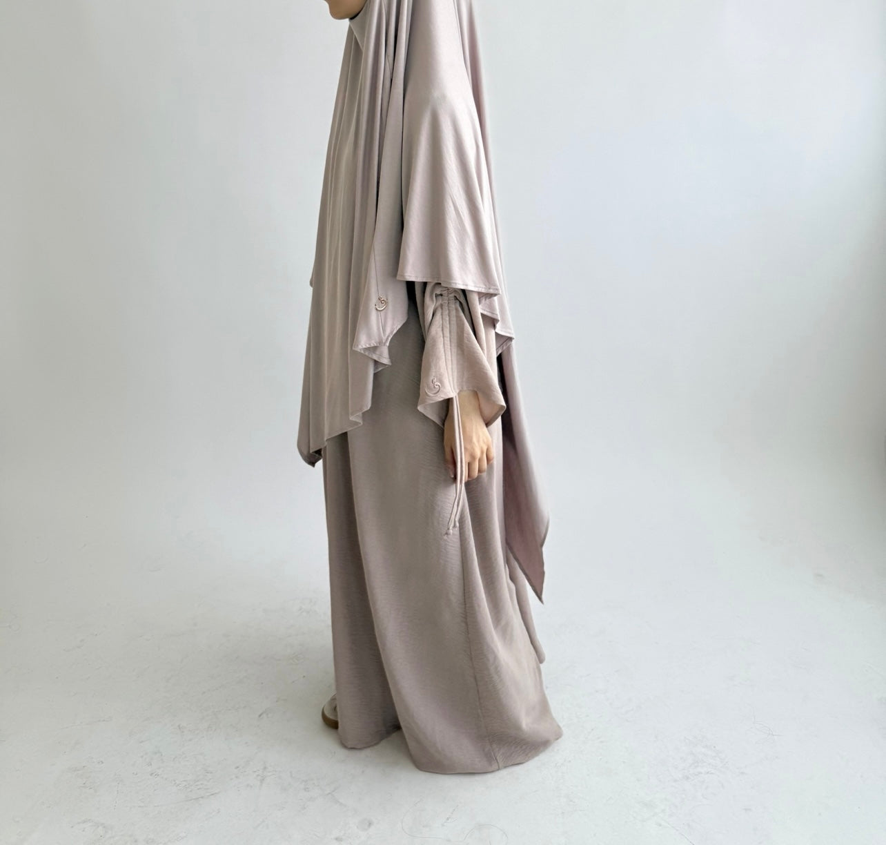 Stone Rouched sleeve