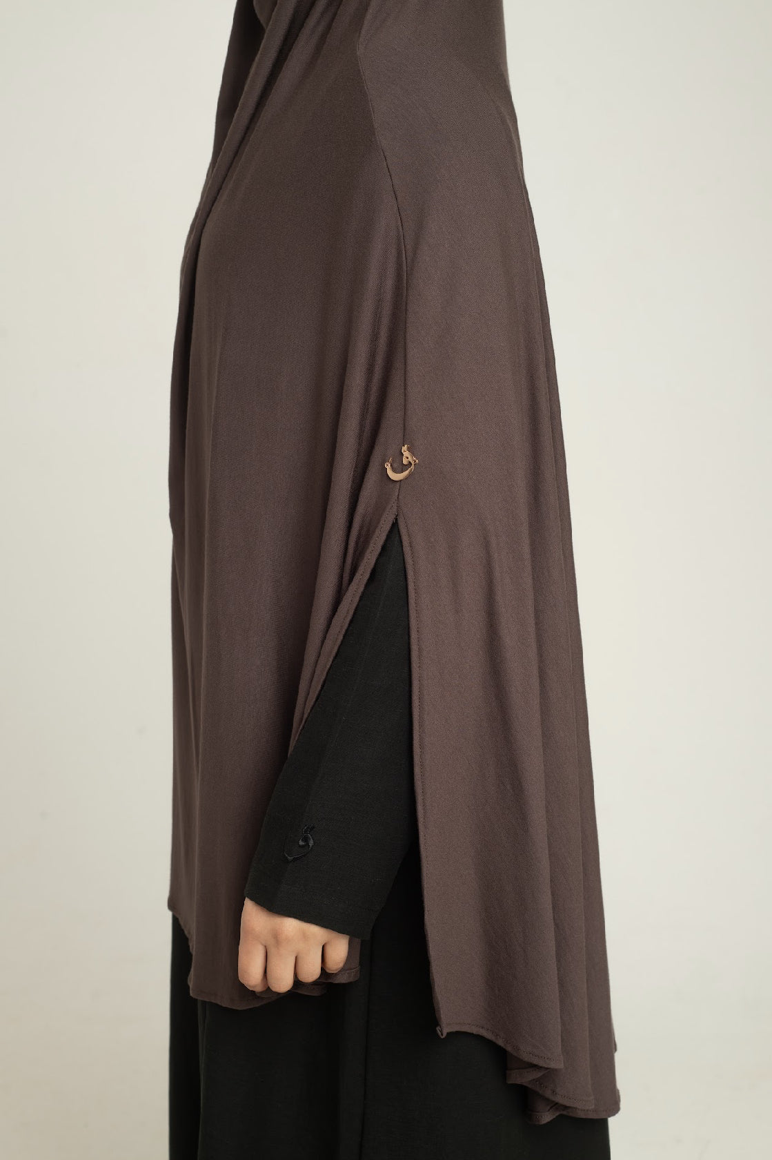 Chocolate slit sleeve Khimar